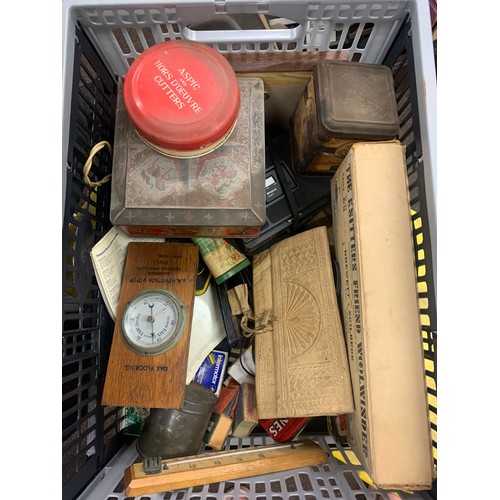 313 - Box of miscellaneous items, vintage boxes etc