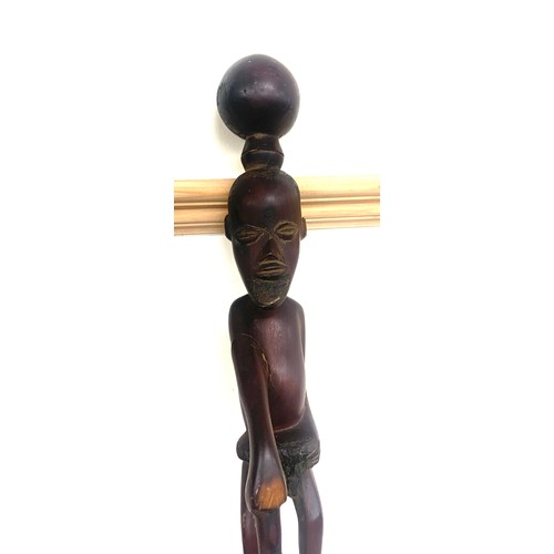 190 - African carved walking stick, damage to hand / split, please see image