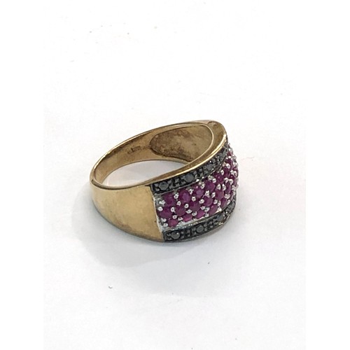 227 - 9ct gold stone set dress ring weight 4.8g please see images for details