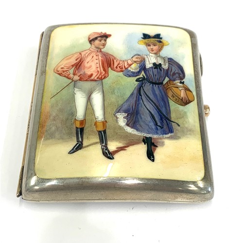 95 - Enamel cigarette case with 2 jockeys to front