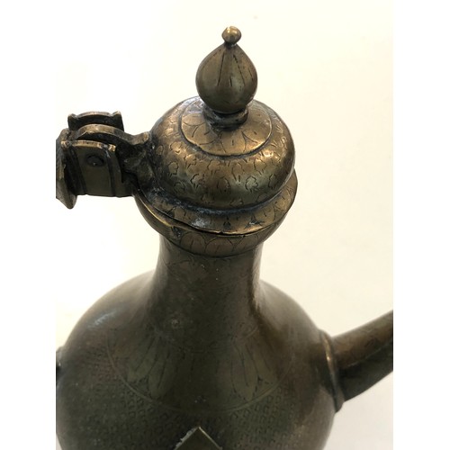 410 - 18th Century Moghal north indian brass ewer