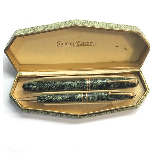 434 - Vintage 14ct gold nib Conway Stewart 24 green marbled fountain pen and pencil set in box please see ... 