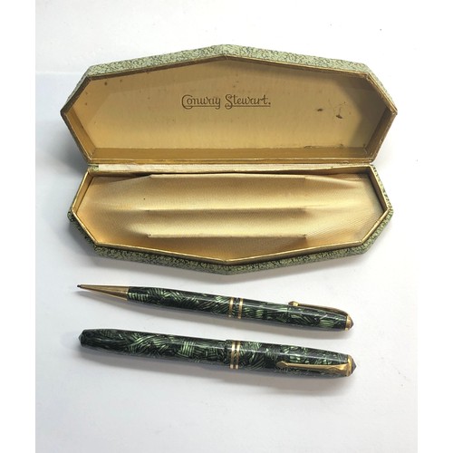 434 - Vintage 14ct gold nib Conway Stewart 24 green marbled fountain pen and pencil set in box please see ... 