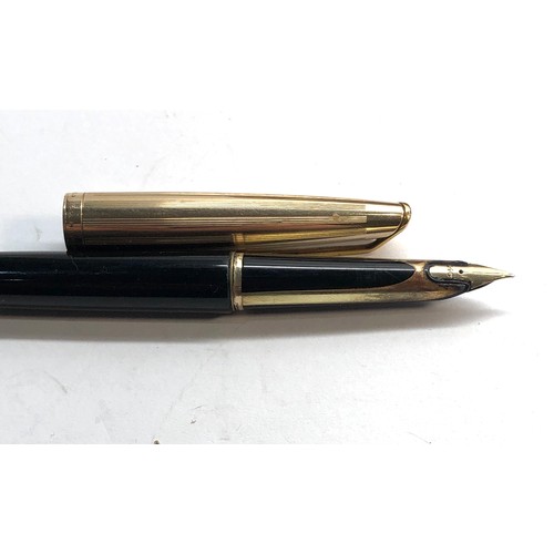 429 - Vintage watermans 14ct gold nib fountain pen boxed please see images for condition