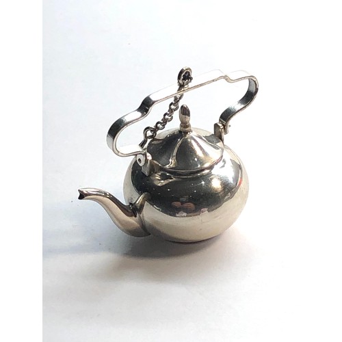 32 - Dutch silver miniature kettle dutch silver sword hallmark measures approx 4cm by 4.2cm