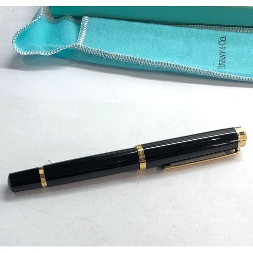 432 - The Tiffany & Co. Atlas Fountain Pen 18ct gold nib original boxed please see images for details