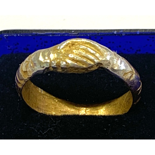 419 - Medieval silver gilt ring, approximate weight 4g