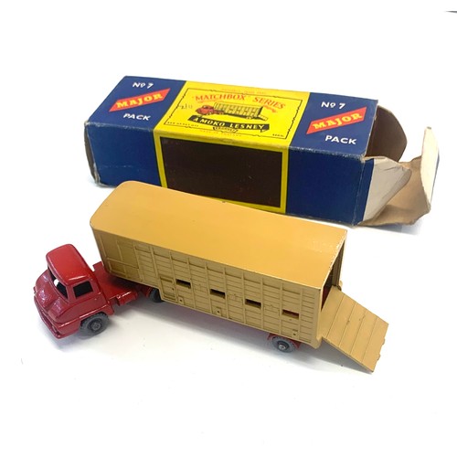 450 - Matchbox Moko Lesney No 7 accessory pack cattle truck boxed in good condition please see images