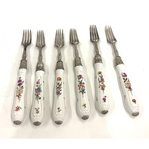 101 - Set 6 George III forks, dated 1818 with contemporary porcelain handles