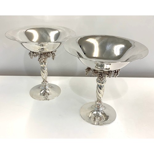 118 - Pair of Jensen comports, import marked 1941, approximate measurements: Diameter 18cm, Height 19 cm, ... 