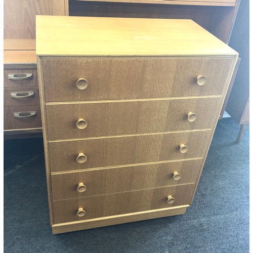 421 - Retro light oak five draw chest of draws, measures approx width 30