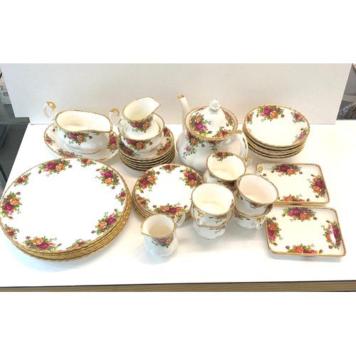 117 - Large selection of Royal Albert includes tea service, breakfast bowls dinner plates etc approx 38 pi... 