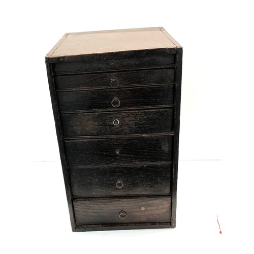 122 - Antique Georgian watch makers 7 draw chest of drawers measures approx depth 30cm width approx 10cm h... 