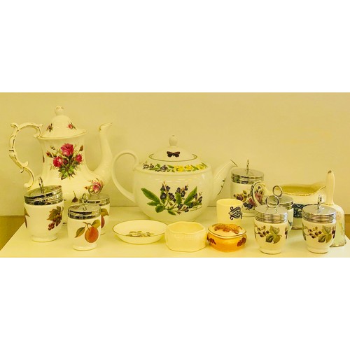 69 - Selection of Royal Worcester pieces to include, Sage teapot, egg coddlers etc, all in overall good c... 