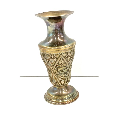 116 - Small islamic silver vase hallmarks to base measures approx 11.6cm tall weight 91.7g please see imag... 