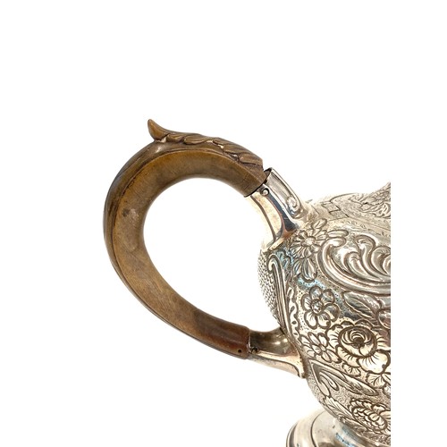 91 - Early Georgian Scottish silver teapot 594g