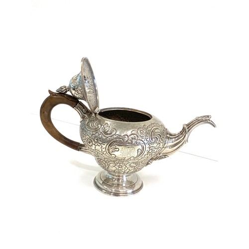 91 - Early Georgian Scottish silver teapot 594g