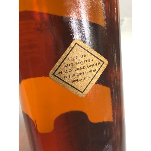 415 - Very rare un-used TWA trans air airlines bottle of Johnnie walker whisky in good original condition