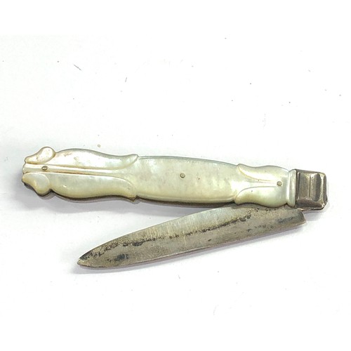 14 - Early victorian silver blade and mother of pearl handle fruit knife