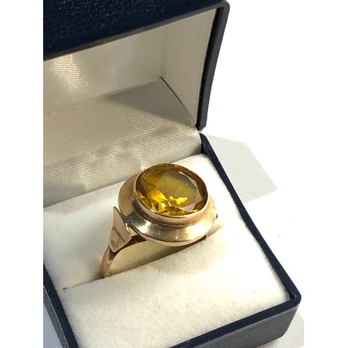 208 - Vintage 14ct gold citrine ring