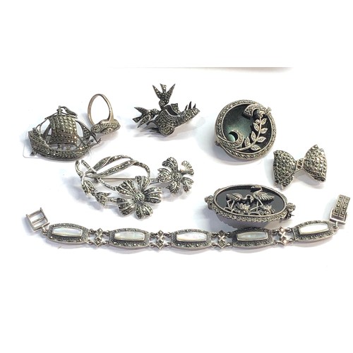 140 - Selection of vintage silver and marcasite jewellery