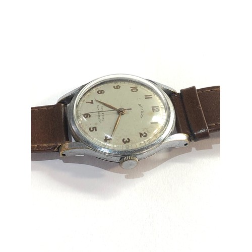 255 - Gents 1950s Rotary Neverwind Swiss Automatic 15 jewels cal 820 watch is ticking but no warranty give... 