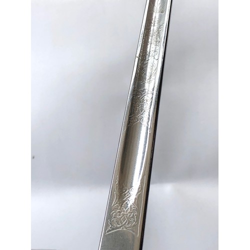 309 - George VI WW2  Officer's sword