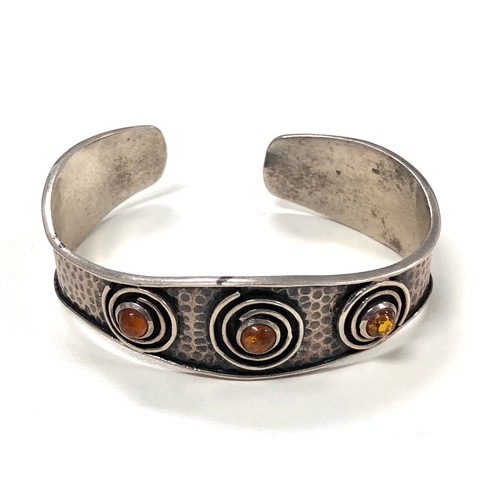 168 - Vintage silver and amber bracelet