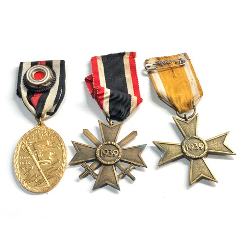 312 - 3 ww1 /ww2 german medals includes merit cross with swords