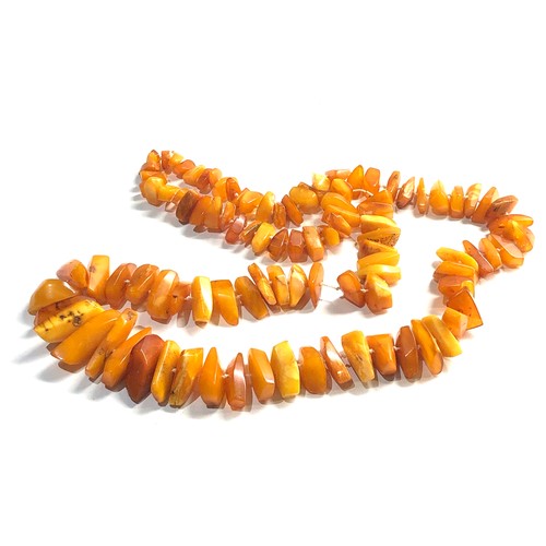 104 - Antique egg yolk amber bead piece necklace beads weight 62g