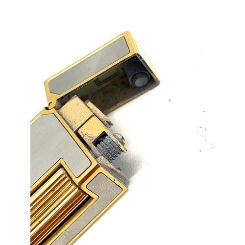 240 - Dunhill cigarette lighter