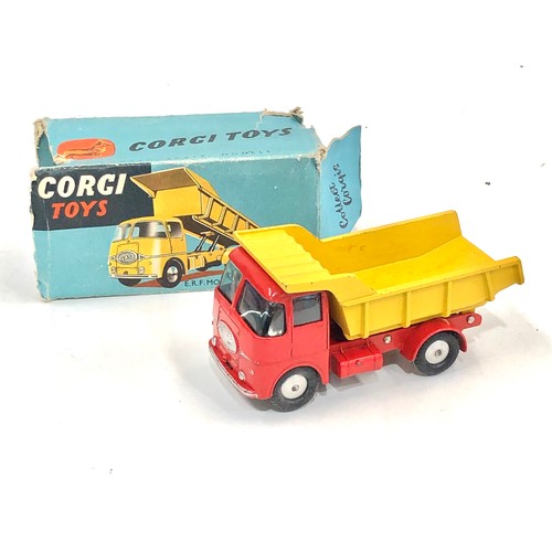 380 - Corgi toys E,R.F Model 64g earth dumper box missing flaps