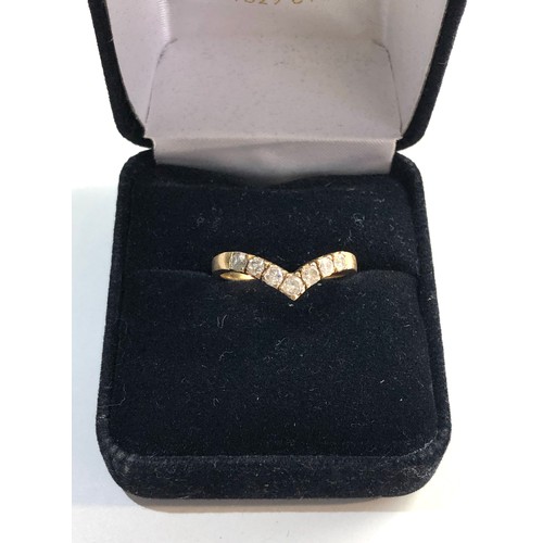 80 - Gold diamond chevron ring hallmarked 585 ring size p/q weight approx 2.4g