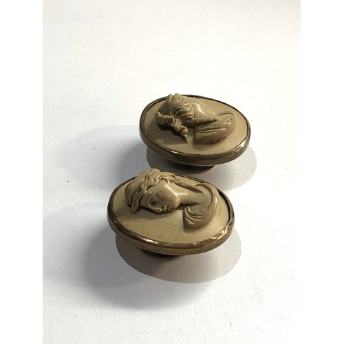 326 - carved lava cameo button / cufflinks