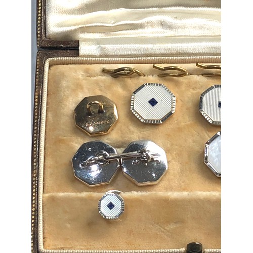 275 - Antique 9ct /18ct gold button stud cufflinks boxed set