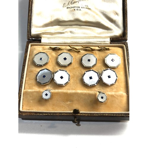 275 - Antique 9ct /18ct gold button stud cufflinks boxed set