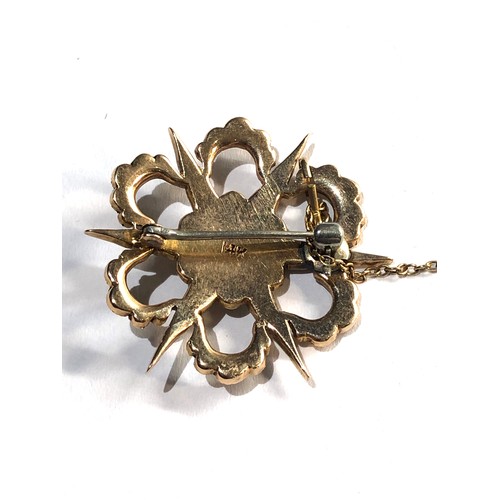 102 - 14ct gold seed-pearl brooch measures approx 32mm dia 7.2g