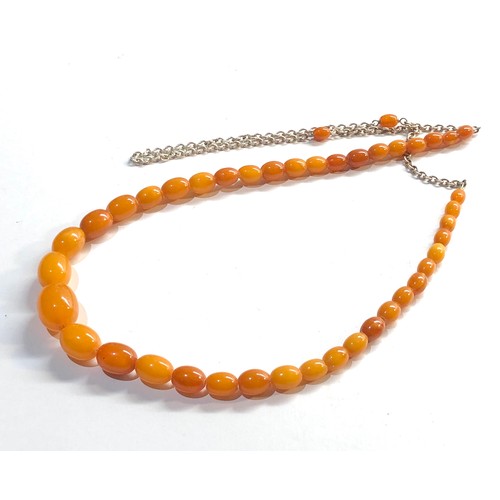 191 - egg yolk amber necklace 14.5g