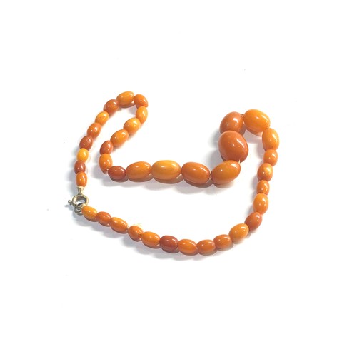 321 - egg yolk amber necklace 11g