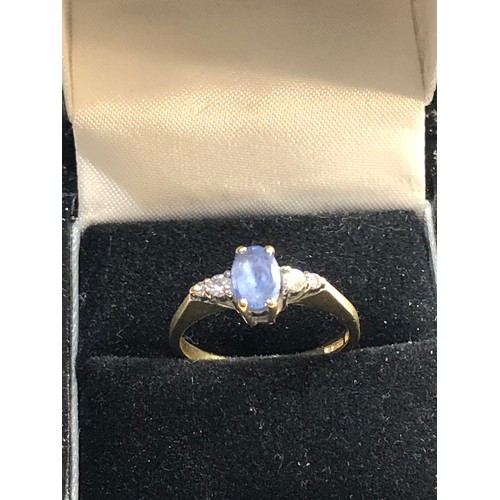 329 - 18ct gold diamond and sapphire ring, approximate ring size: P/Q, approximate weight 3.5g, ring is in... 