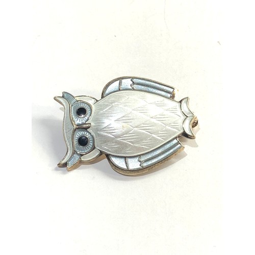 16 - Silver & Enamel David Andersen owl brooch, this brooch is in good overall condition