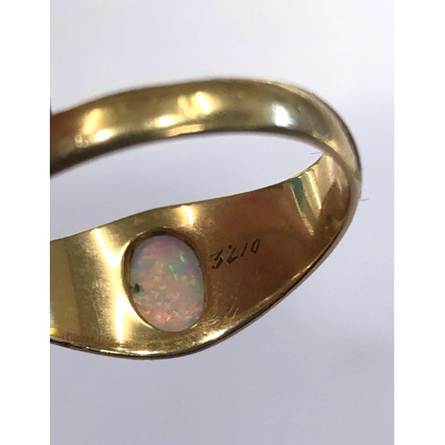 71 - 18ct gold opal ring, weight approx 3.3g ring size N, this piece is in good overall antique condition... 