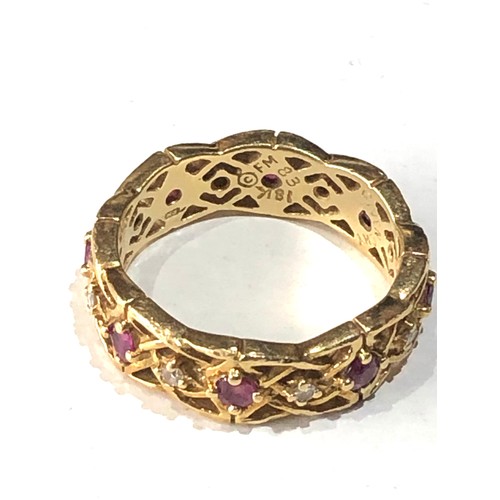 50 - Vintage diamond and ruby ring set all around with rubies and diamonds weight 6g