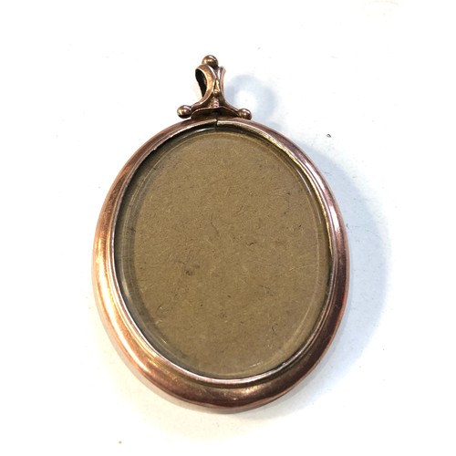 53 - Large Antique 9ct  gold picture pendant measures approx 6.3cm by 4.0cm weight 14.4g