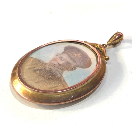 65 - Large Antique 9ct  gold picture pendant measures approx 6.2cm by 3.5cm widest points weight 10.7g