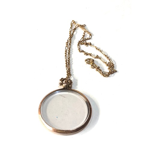 66 - Antique 9ct  gold picture pendant and 9ct gold chain pendant measures approx 4.5cm by 3.4cm widest p... 