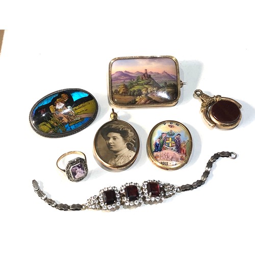 95 - Selection of antique jewellery please see images for details