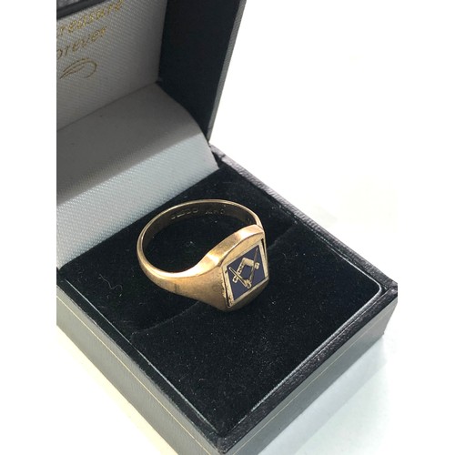 126 - 9ct gold masonic ring 6.7g spinning centre