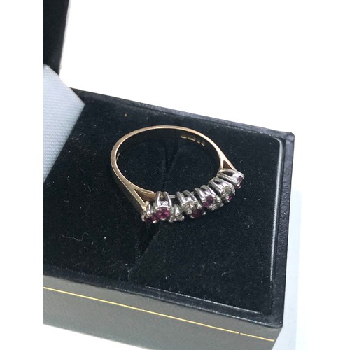 106 - 9ct gold ruby diamond ring ring 2.6g