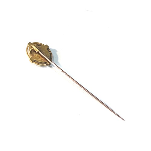 133 - 18ct gold diamond stick pin head xrt as 18ct weight 3.5g